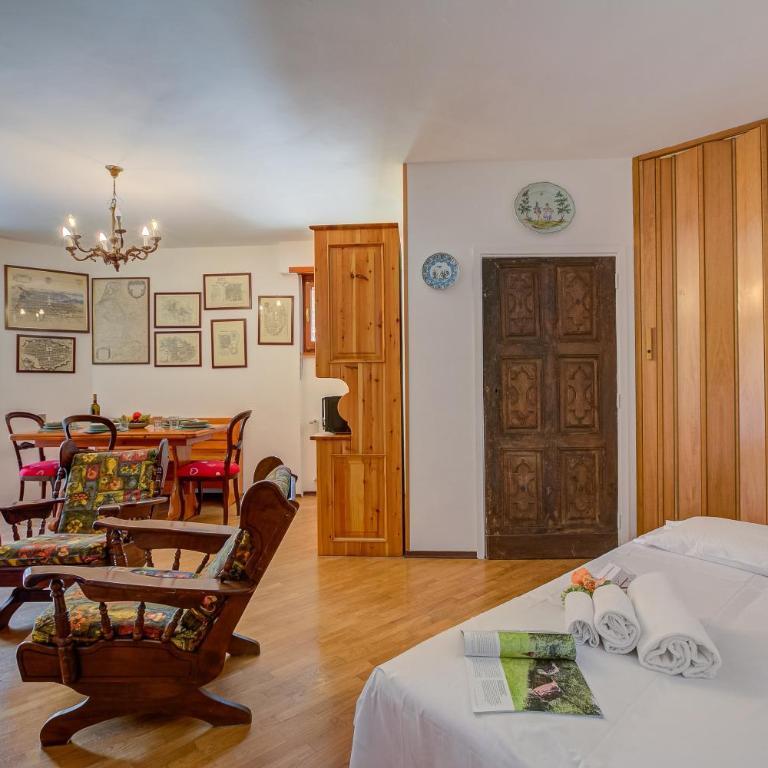 Il Rododendro in the city center - Happy Rentals - Appartement avec Balcon - 3