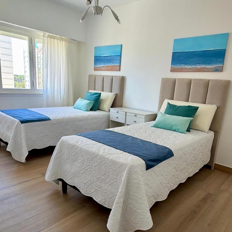 Referencia 02 - Two-Bedroom Apartment with Sea View - 6