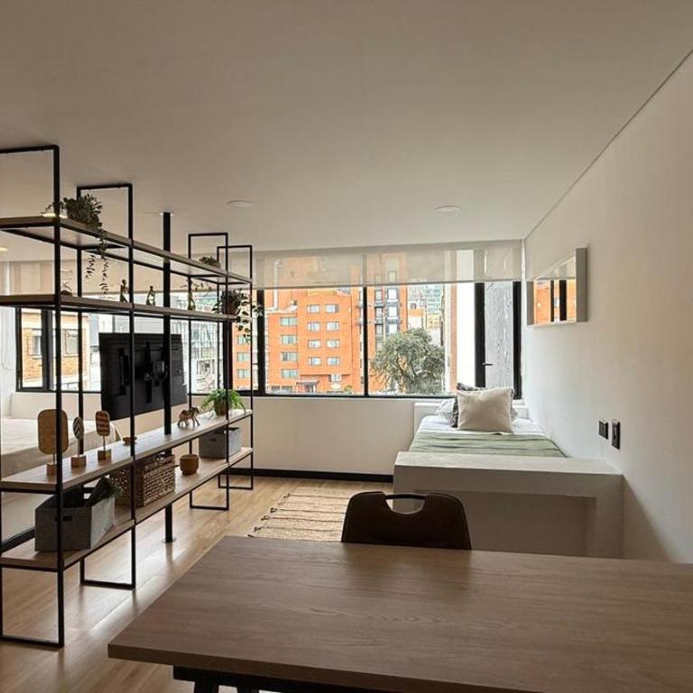Great space in perfect area! Walk everywhere! - Apartamento - 8