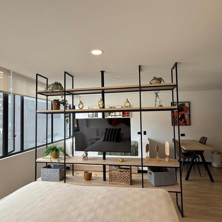Great space in perfect area! Walk everywhere! - Apartamento - 9