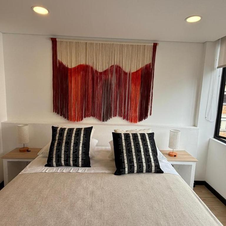 Great space in perfect area! Walk everywhere! - Apartamento - 10