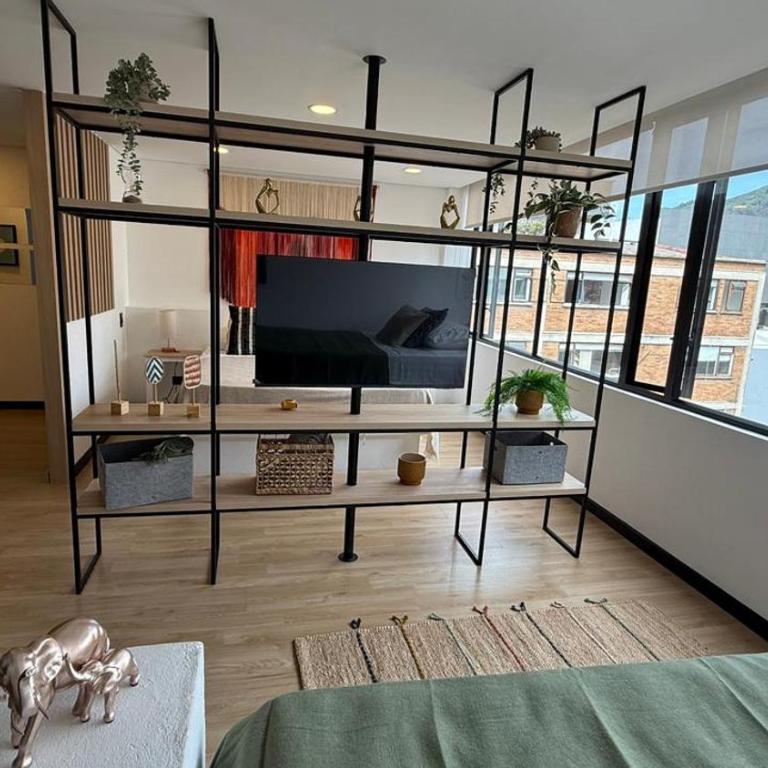 Great space in perfect area! Walk everywhere! - Apartamento - 13