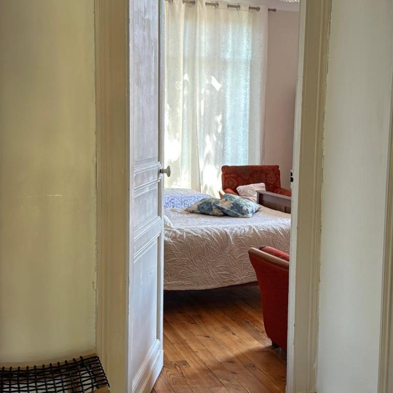 Lingaillat - Chambre Familiale avec Terrasse - 10