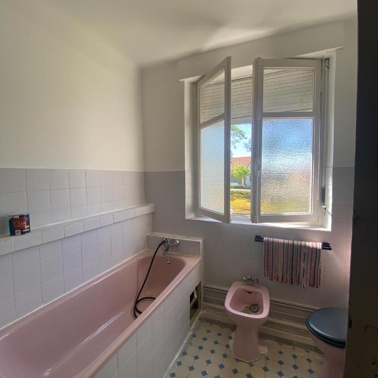 Lingaillat - Chambre Familiale avec Terrasse - 12