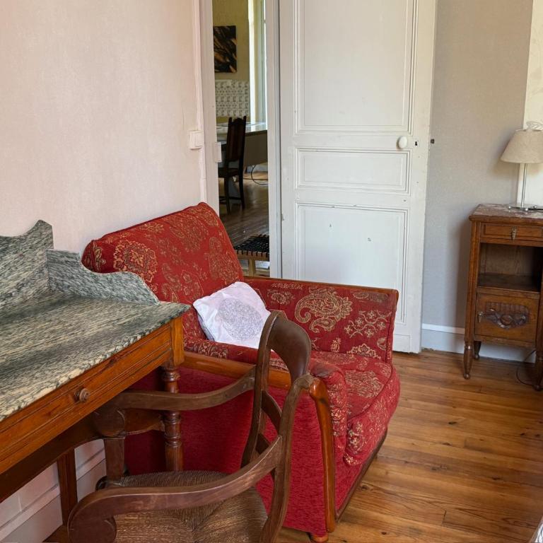 Lingaillat - Chambre Familiale avec Terrasse - 14