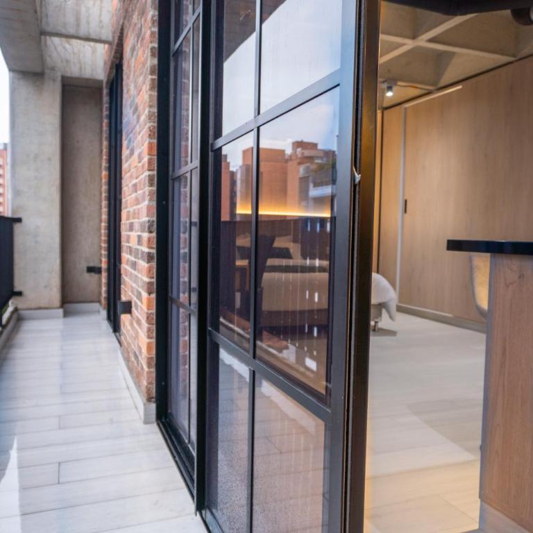 Estrena Apto Moderno para Viajeros con Estilo - One-Bedroom Apartment - 15