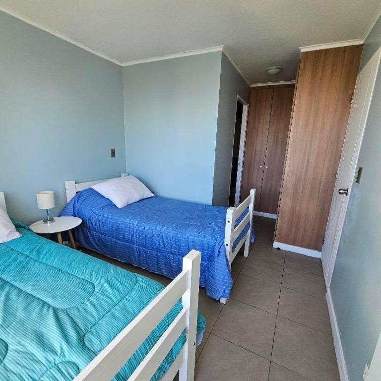 Hermoso departamento con vista al mar - Two-Bedroom Apartment - 2