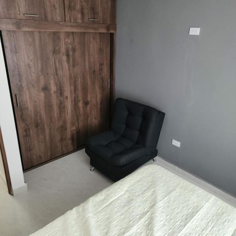 Apartamento el descanso - Three-Bedroom Apartment - 3
