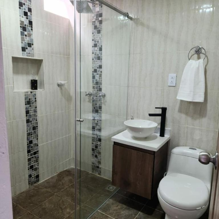 Apartamento el descanso - Three-Bedroom Apartment - 11