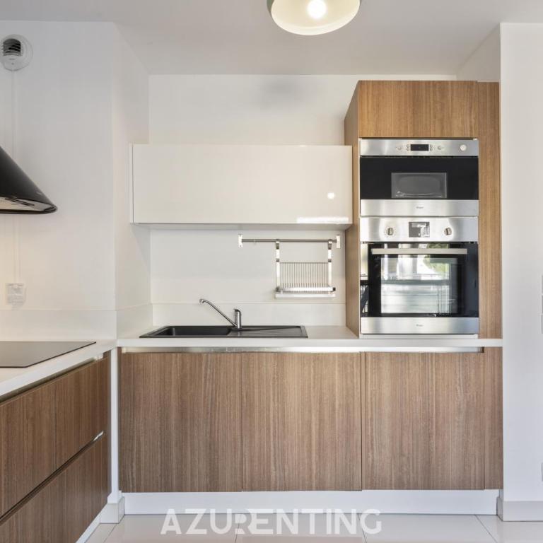 Azurenting - T2 Front de Mer - Clim - Parking - Appartement 1 Chambre avec Balcon et Vue sur Mer - 17