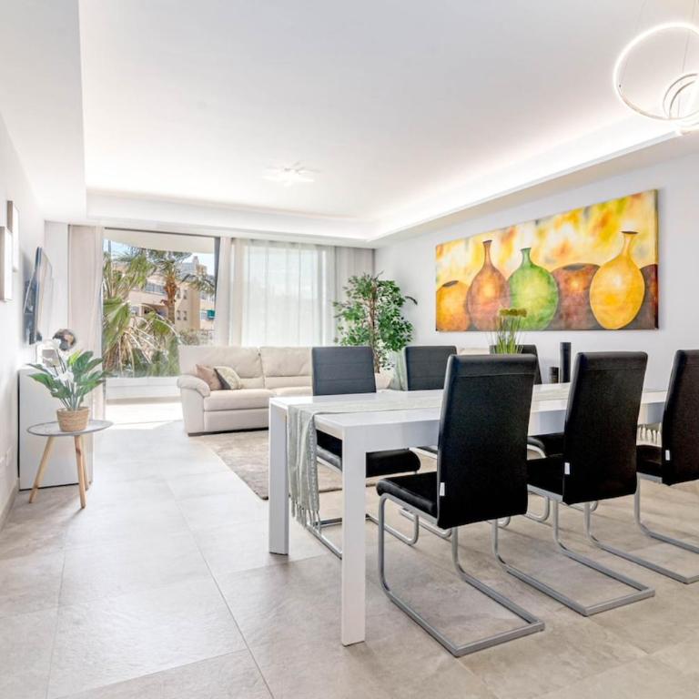 Room City Estepona Infinity 3BR & parking 2P - Apartamento - 1