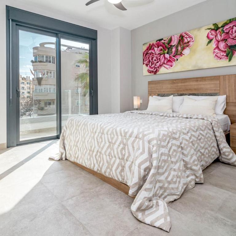 Room City Estepona Infinity 3BR & parking 2P - Apartamento - 4