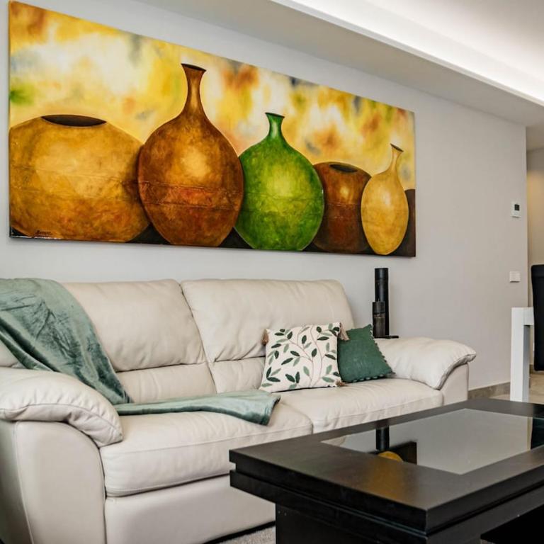 Room City Estepona Infinity 3BR & parking 2P - Apartamento - 7
