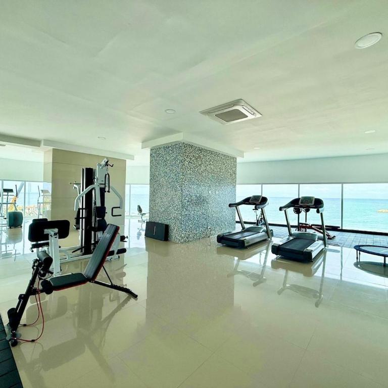 2Br apartment in front of the beach - Two-Bedroom Apartment - 12