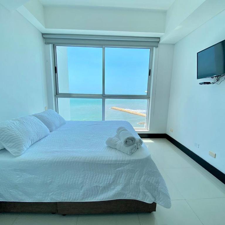 2Br apartment in front of the beach - Two-Bedroom Apartment - 20