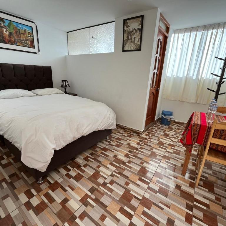 Qhawarina Hostel Ollantaytambo - Double Room with Private Bathroom - 2