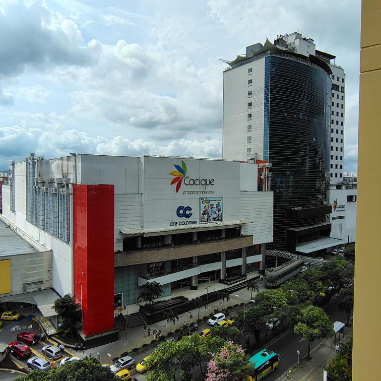 Apartamento lujoso y acogedor frente al centro comercial cacique BGA - Deluxe Apartment - 27