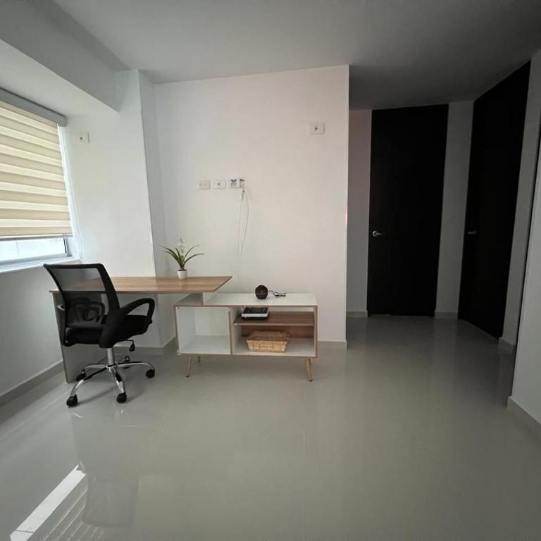 Apartamento lujoso y acogedor frente al centro comercial cacique BGA - Deluxe Apartment - 15
