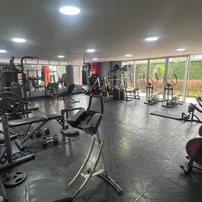 Apartamento lujoso y acogedor frente al centro comercial cacique BGA - Deluxe Apartment - 34