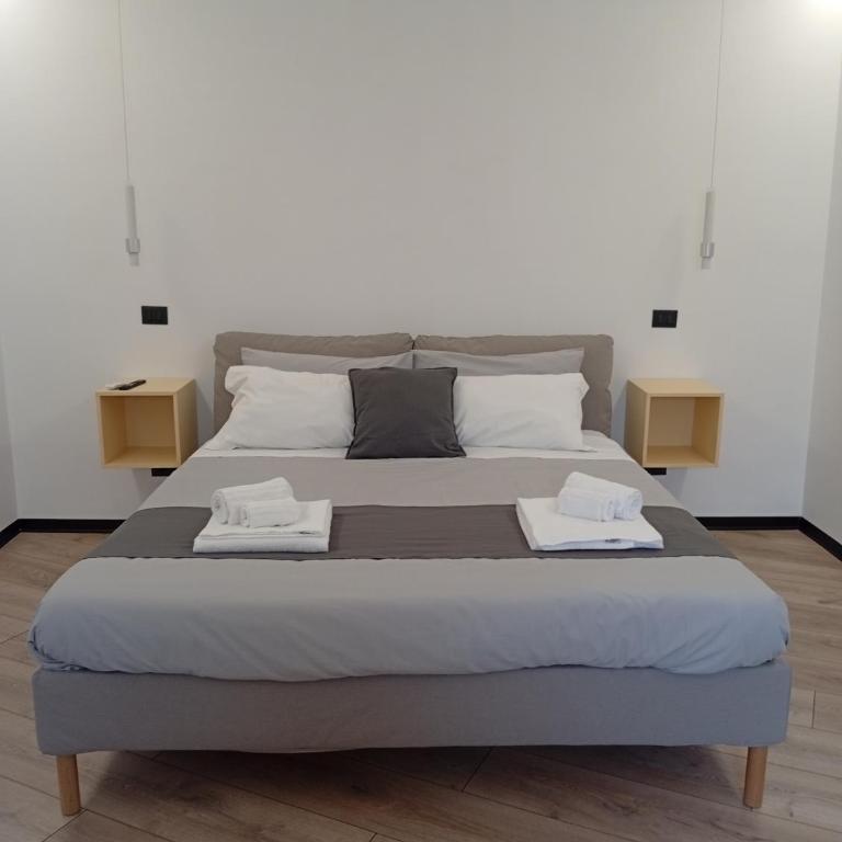 Borgo Double V - Deluxe One-Bedroom Apartment - 2