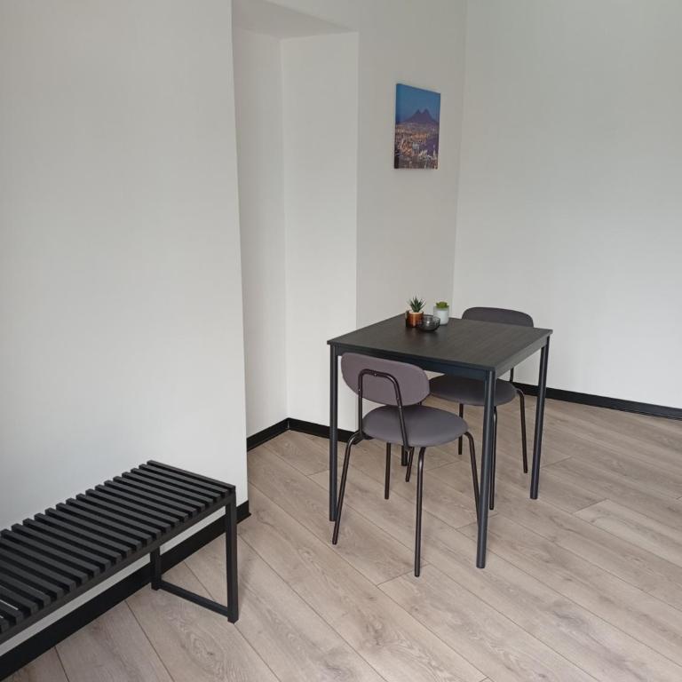 Borgo Double V - Deluxe One-Bedroom Apartment - 13