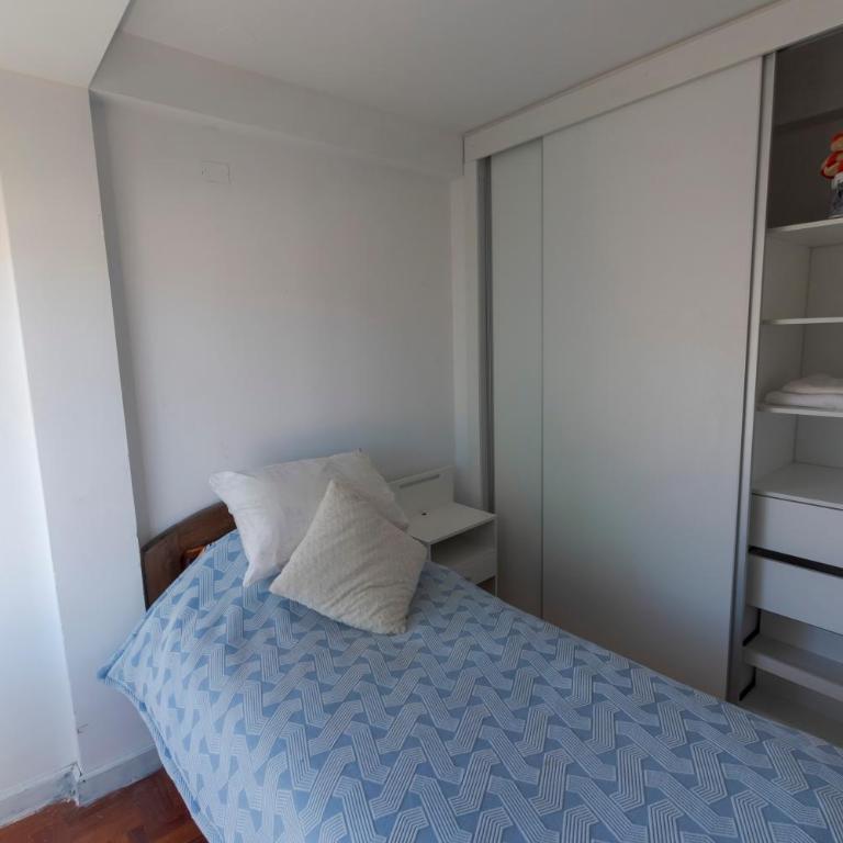 Miraflores Skyline Retreat - Three-Bedroom Apartment with View - 35
