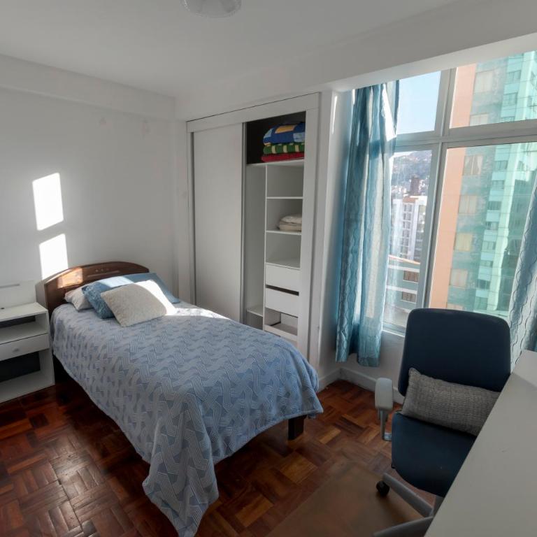 Miraflores Skyline Retreat - Three-Bedroom Apartment with View - 34
