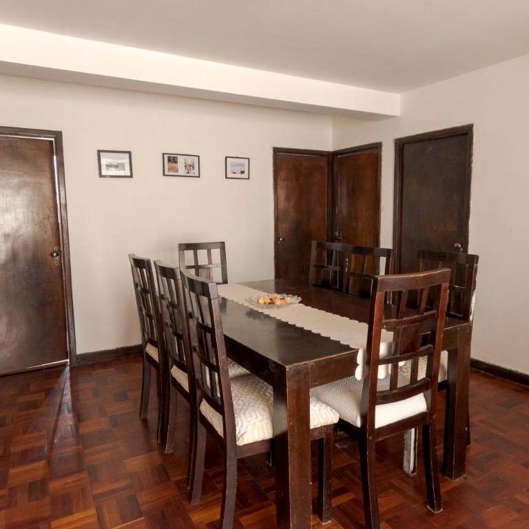 Miraflores Skyline Retreat - Three-Bedroom Apartment with View - 50