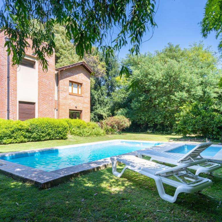 Amplia Casa Boutique en un Bosque cerca del Mar - Four-Bedroom House - 1