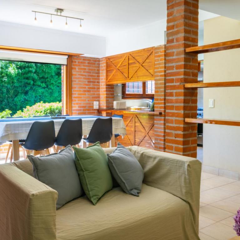 Amplia Casa Boutique en un Bosque cerca del Mar - Four-Bedroom House - 25