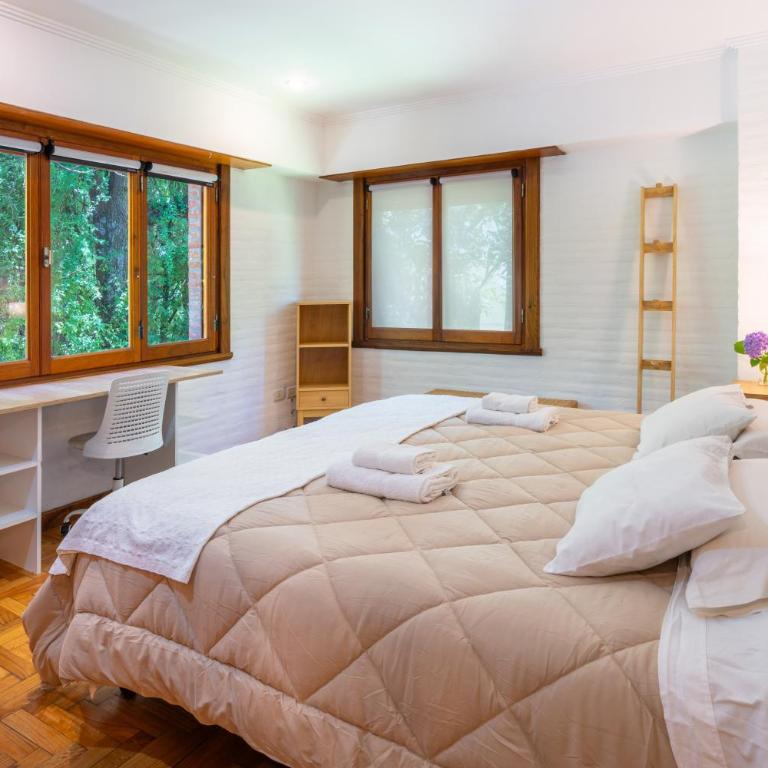 Amplia Casa Boutique en un Bosque cerca del Mar - Four-Bedroom House - 31