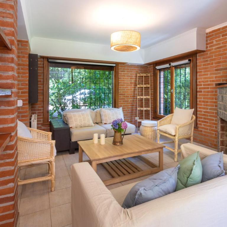 Amplia Casa Boutique en un Bosque cerca del Mar - Four-Bedroom House - 26