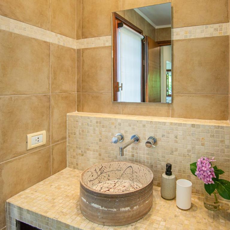 Amplia Casa Boutique en un Bosque cerca del Mar - Four-Bedroom House - 45