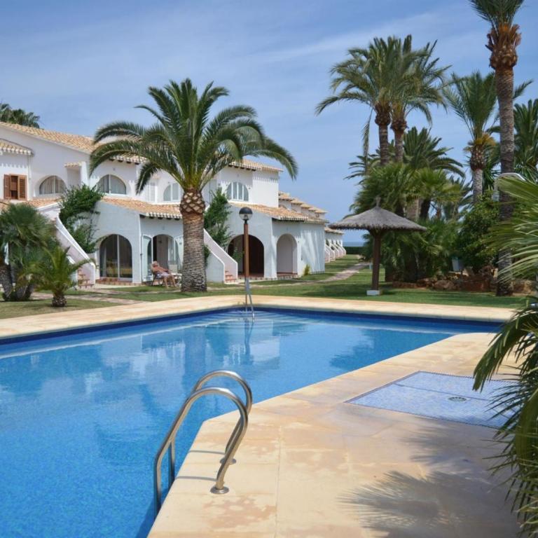 Apartamento en primera línea de playa en Denia con Wi-Fi, jardín y piscina - ES-373-34 - Apartamento - 7
