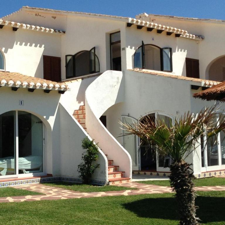Apartamento en primera línea de playa en Denia con Wi-Fi, jardín y piscina - ES-373-34 - Apartamento - 23