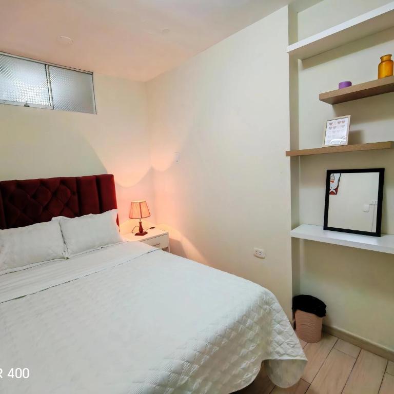 Adel 1 Ovalo Larco - Departamento - Two-Bedroom Apartment - 16