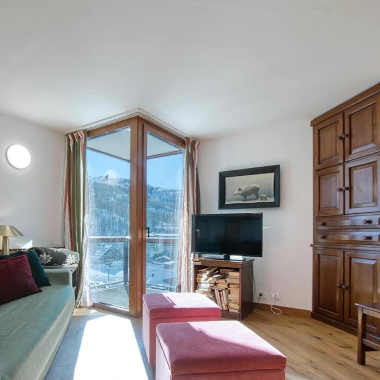 Awesome Apartment In Breuil-Cervinia - Appartamento con 3 Camere da Letto - 1