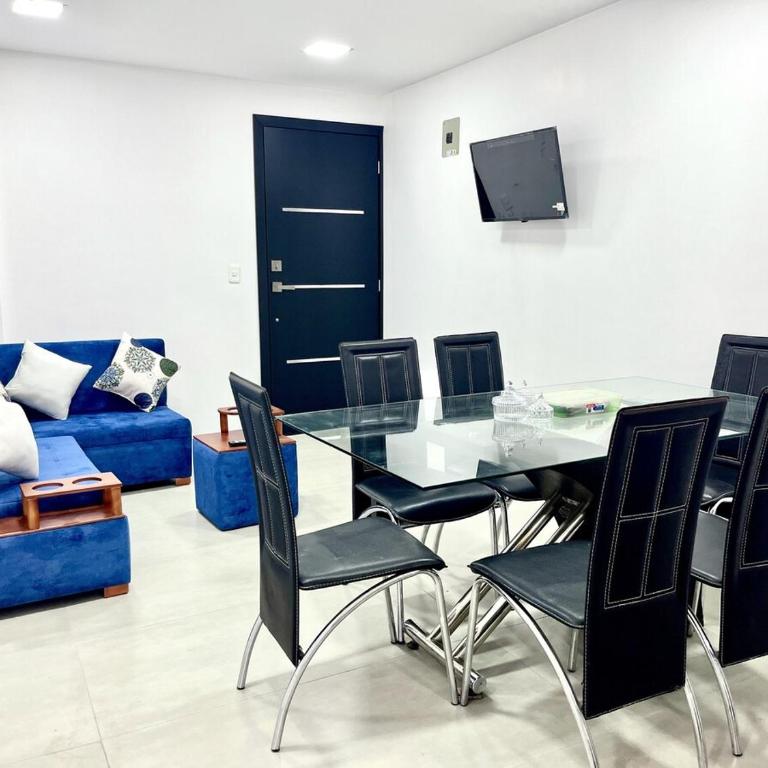 Apartamento moderno y acogedor en Baños centro - Two-Bedroom Deluxe Apartment - 11