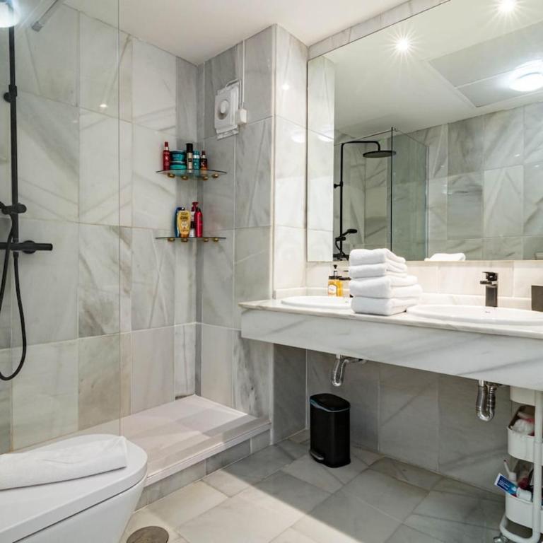 RG312 - Great 2 Bed Apt close to Puerto Banus - Apartamento - 44