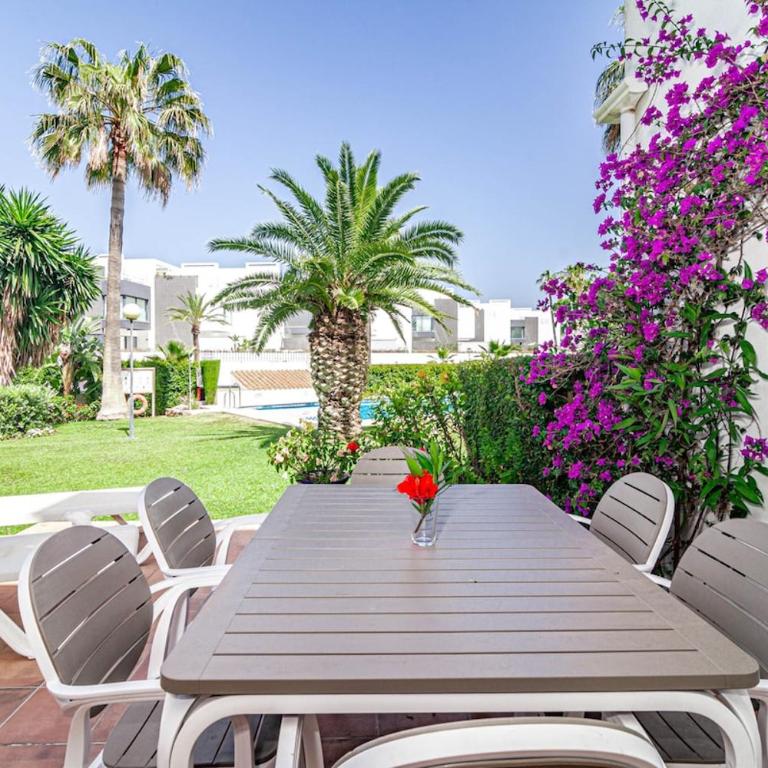 PG9 - Andalucian 3-story townhouse near Estepona - Apartamento - 48