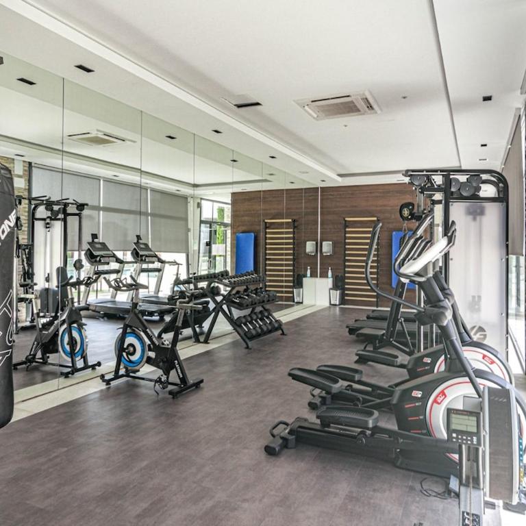 CAH - Large terrace indoor pool and gym - Apartamento - 58