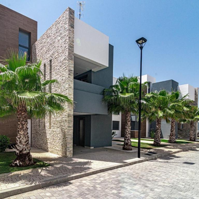 CAH - Large terrace indoor pool and gym - Apartamento - 60