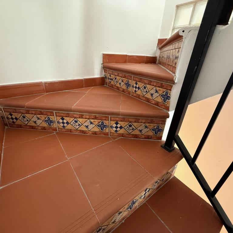 Estepona Old Town! 3bed house 5min Walk to Beach - Casa de 3 dormitorios - 28