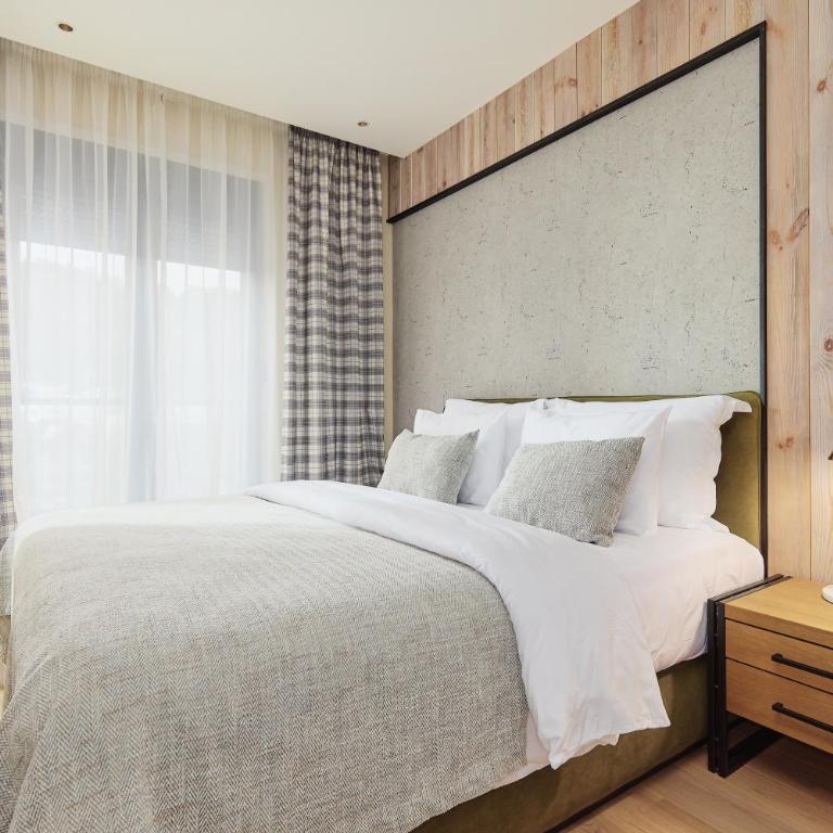 Wulfenia Hotel & Spa - Apartman s 1 Spavaćom Sobom i Balkonom - 7