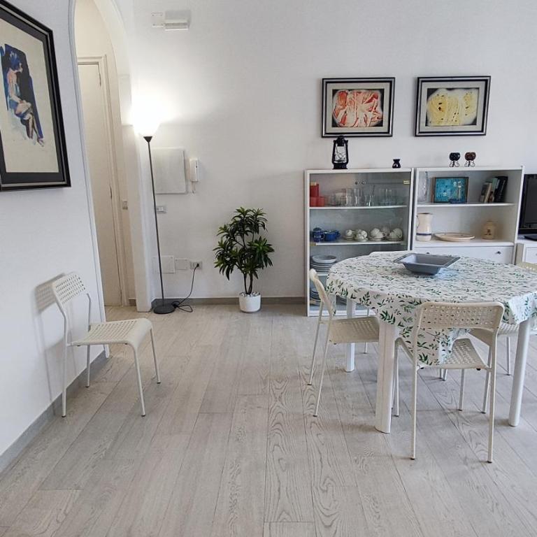 CasAzzurra by Casasi Vacanze Otranto - Two-Bedroom Apartment - 24