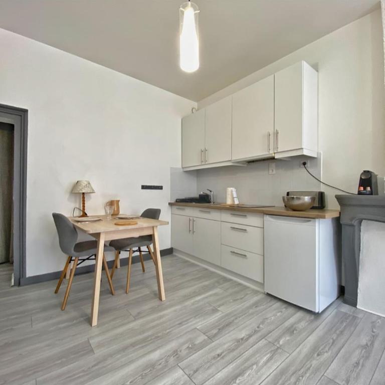 Coup de Coeur au pied du château - Nice studio ideally located - Apartment - 3