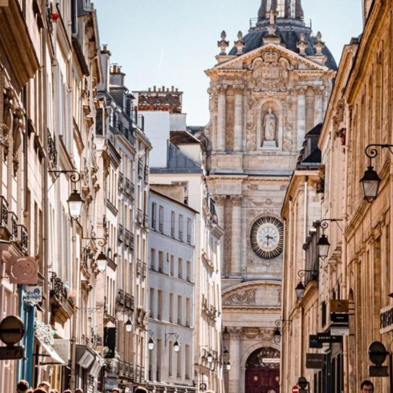 Charming Parisian apartment Paris 2 Central - Appartement 2 Chambres - 3