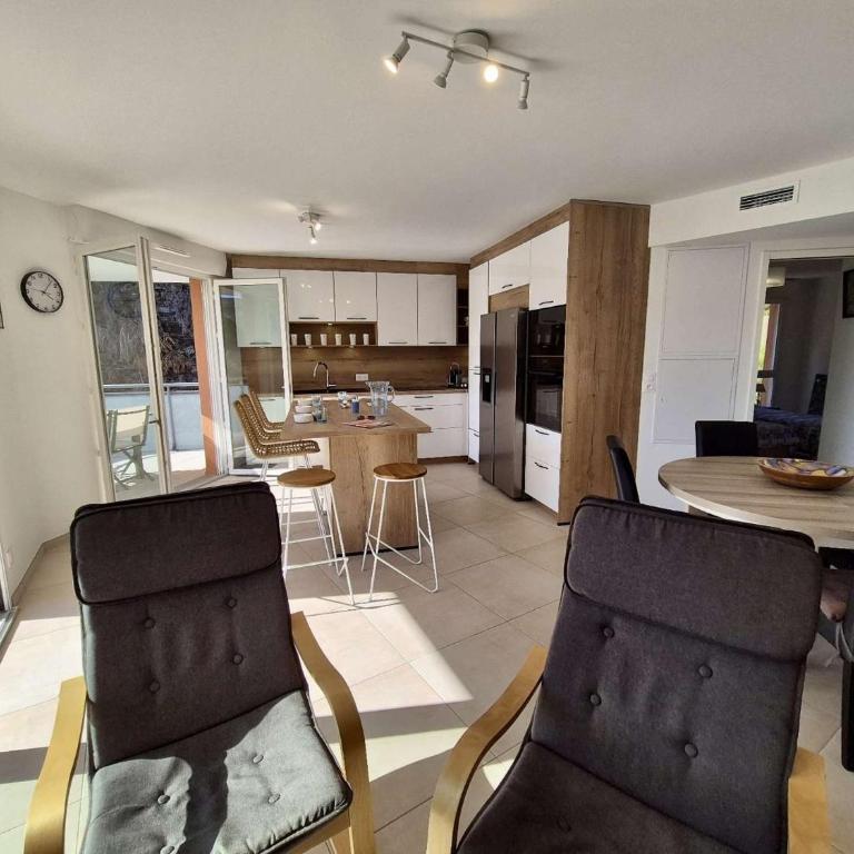 CA395-A201 APPARTEMENT 4 PIÈCES 6 Personnes CAVALAIRE SUR MER - Appartement 3 Chambres Premium - 3