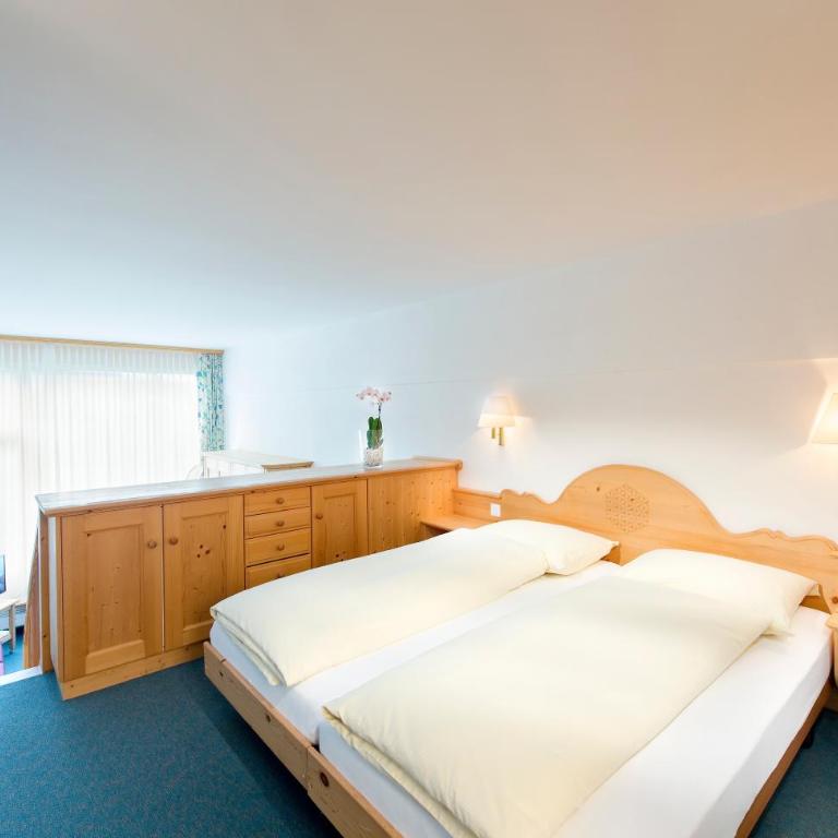 Hotel Chesa Surlej - Familienmaisonette - 1