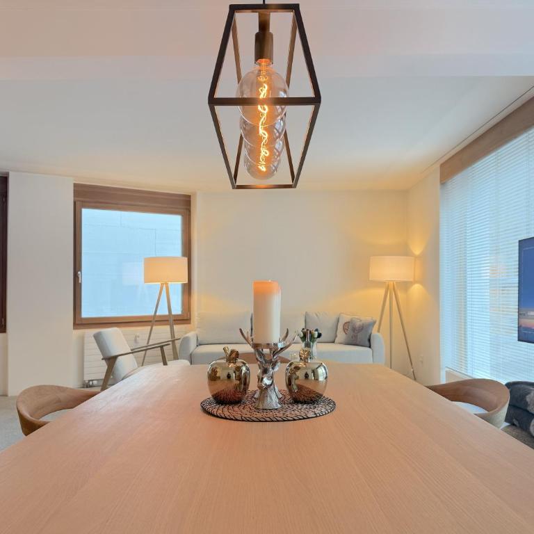 downtown Sankt Moritz luxury apartment with lake view - Apartment mit 2 Schlafzimmern - 8